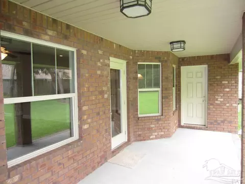 6300 Pineapple Dr, Milton, FL 32570 photo 3