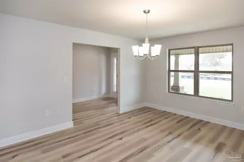 6288 Pineapple Dr, Milton, FL 32570 photo 7