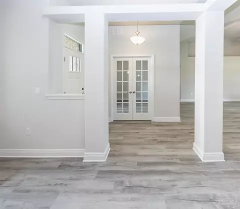 Entry Way - 6264 Pineapple Dr, Milton, FL 32570 photo 1 of 5