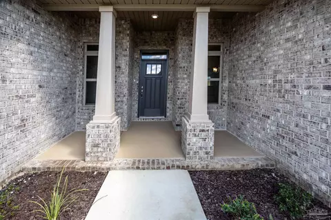 Exterior - 6264 Pineapple Dr, Milton, FL 32570 photo 2 of 3