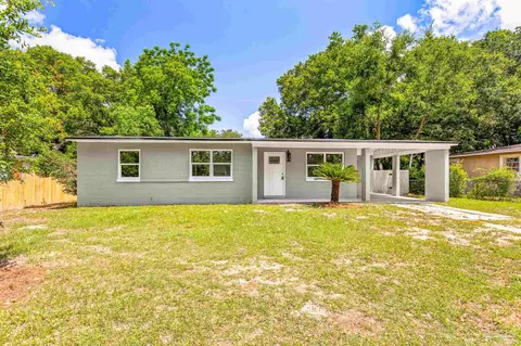 214 Edison Dr, Pensacola, FL 32505