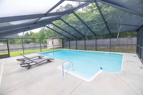 Exterior - 6041 Autumn Pines Cir, Pace, FL 32571 photo 6 of 12