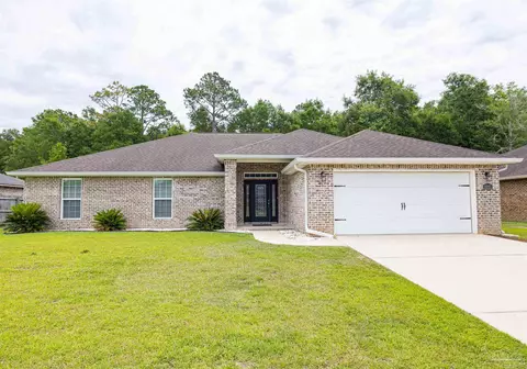 6041 Autumn Pines Cir, Pace, FL 32571