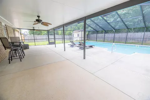 Exterior - 6041 Autumn Pines Cir, Pace, FL 32571 photo 5 of 12
