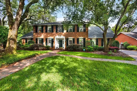4305 Brittany Ct, Pensacola, FL 32504