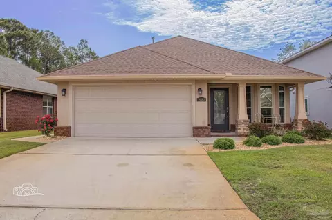 2082 Fountainview Dr, Navarre, FL 32566