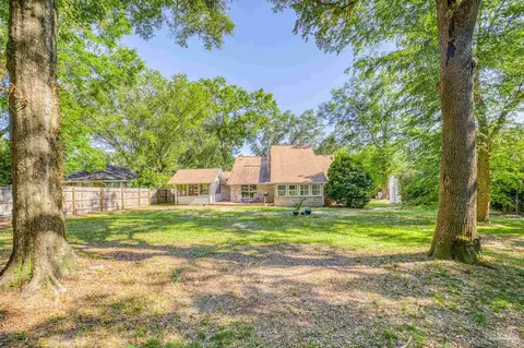 Exterior - 5216 Rowe Trl, Pace, FL 32571 photo 7 of 8