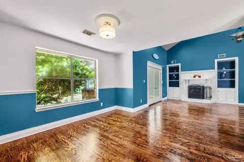Living - 5216 Rowe Trl, Pace, FL 32571 photo 3 of 3