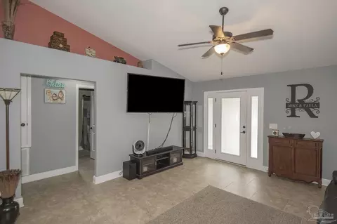 4852 Covenant Cir, Pace, FL 32571 photo 9