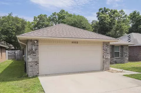4852 Covenant Cir, Pace, FL 32571 photo 3