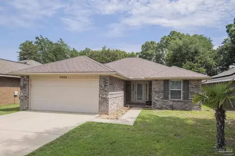 4852 Covenant Cir, Pace, FL 32571 photo 2