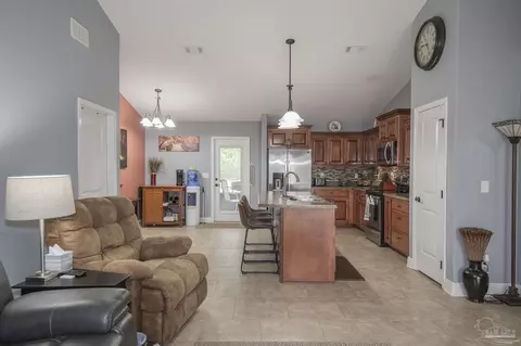 4852 Covenant Cir, Pace, FL 32571 photo 6