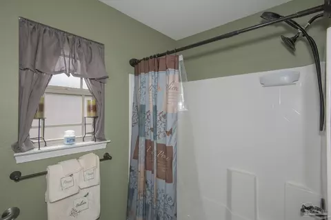 4852 Covenant Cir, Pace, FL 32571 photo 23