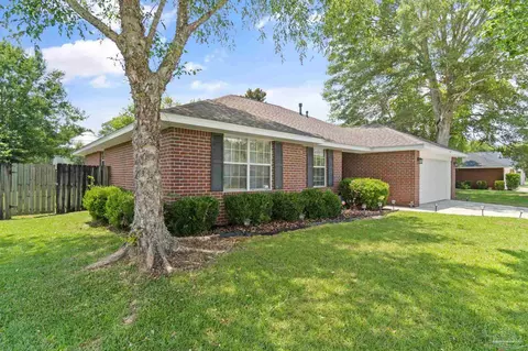Exterior - 1237 Plata Canada Dr, Cantonment, FL 32533 photo 3 of 5