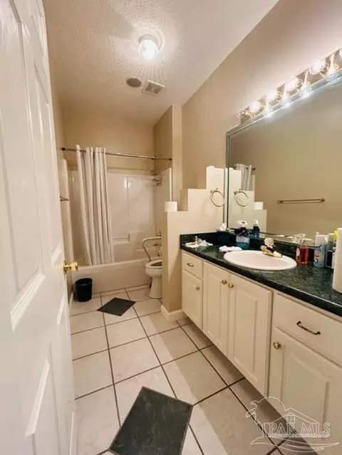 Bath - 5653 Derby Dr, Pace, FL 32571 photo 4 of 4