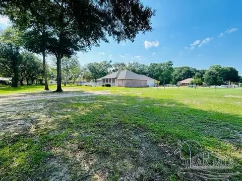 Exterior - 5653 Derby Dr, Pace, FL 32571 photo 6 of 7