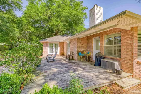 Exterior - 1610 Brampton Way, Cantonment, FL 32533 photo 2 of 2