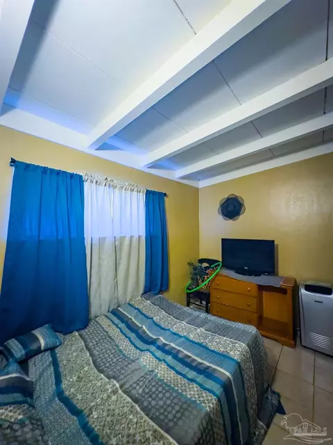 Bedroom - 212 Ruby Ave, Pensacola, FL 32505 photo 1 of 4