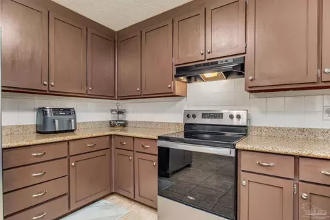 6015 Hamilton Bridge Rd, Milton, FL 32570 photo 13