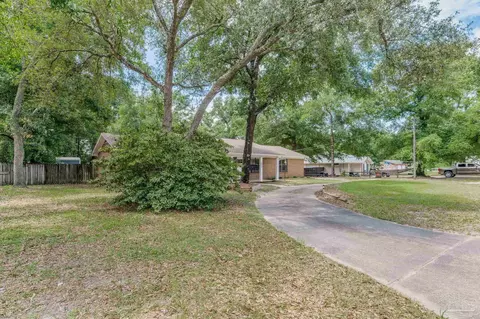 6015 Hamilton Bridge Rd, Milton, FL 32570 photo 5