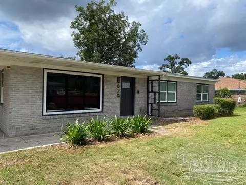 629 Whitney Dr, Pensacola, FL 32503