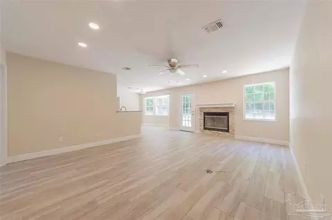 5100 Rowe Trl, Pace, FL 32571 photo 4