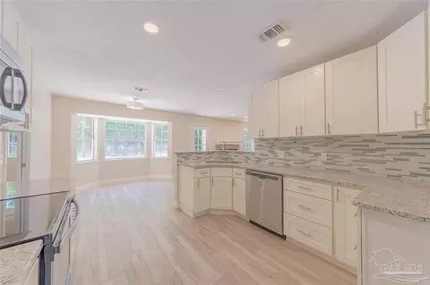 5100 Rowe Trl, Pace, FL 32571 photo 7