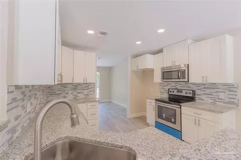 5100 Rowe Trl, Pace, FL 32571 photo 9