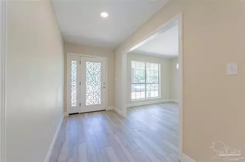 5100 Rowe Trl, Pace, FL 32571 photo 2