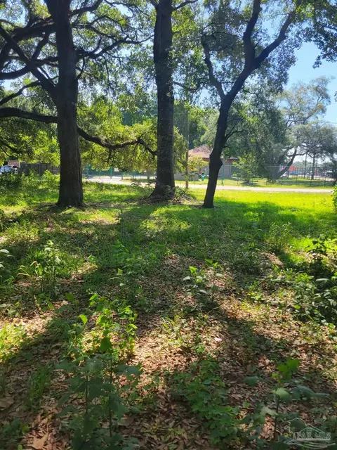 7901 Alexia Dr, Pensacola, FL 32534