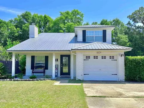 6624 Greenwell St, Pensacola, FL 32505