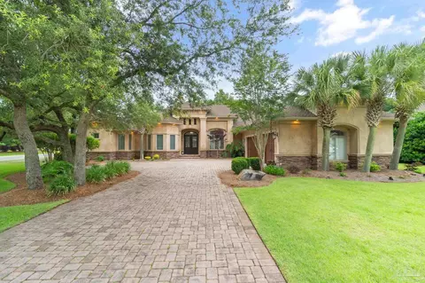 5754 Sparkleberry Ln, Pensacola, FL 32526