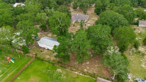5711 Country Squire Dr, Milton, FL 32570