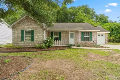 5419 Barcelona St, Pace, FL 32571
