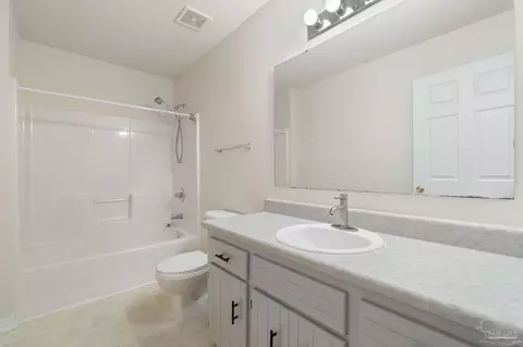 Bath - 5419 Barcelona St, Pace, FL 32571 photo 1 of 2