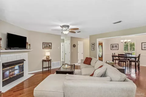 5236 Rowe Trl, Pace, FL 32571 photo 8