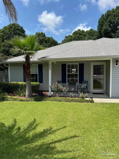 8960 Gristmill Way, Milton, FL 32583