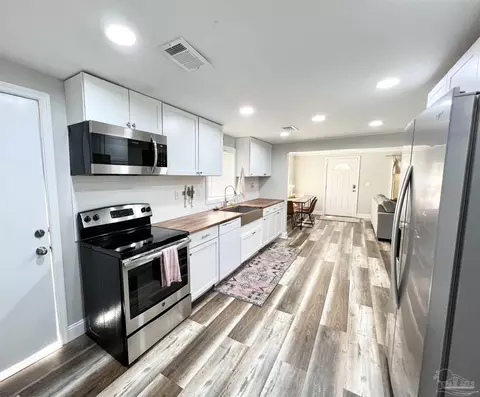 740 Gordon Ave, Pensacola, FL 32507