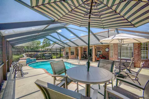1914 Melissa Oaks Dr, Gulf Breeze, FL 32563