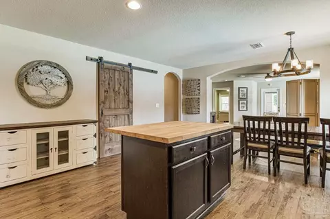 5976 Milan Dr, Pace, FL 32571 photo 3