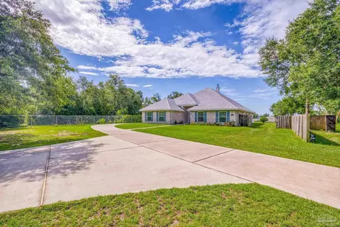 4235 Twelve Oaks Dr, Pace, FL 32571 photo 3