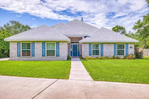 4235 Twelve Oaks Dr, Pace, FL 32571