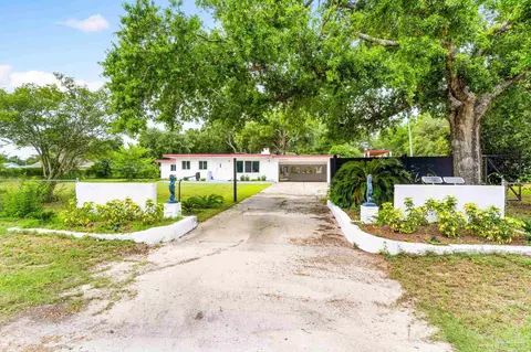 10730 Gulf Beach Hwy, Pensacola, FL 32507