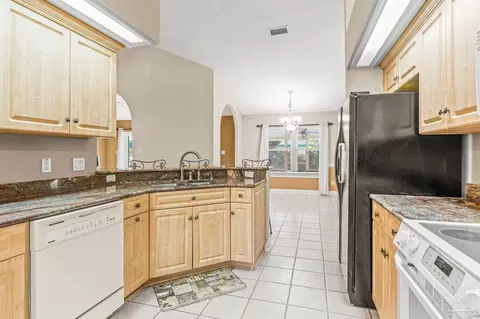 2528 Pine Forest Rd, Cantonment, FL 32533 photo 14