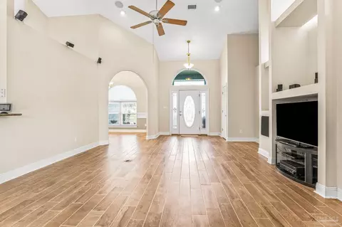 2528 Pine Forest Rd, Cantonment, FL 32533 photo 8