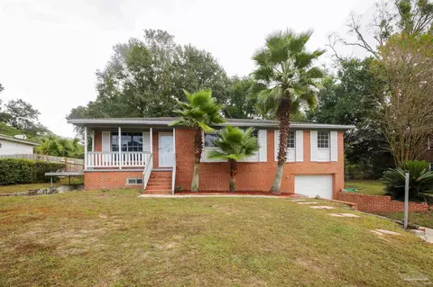 4614 Marseille Dr, Pensacola, FL 32505
