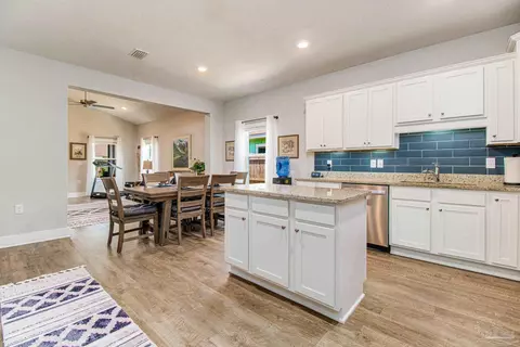 Kitchen - 5849 Danbury Blvd, Pace, FL 32571 photo 4 of 4