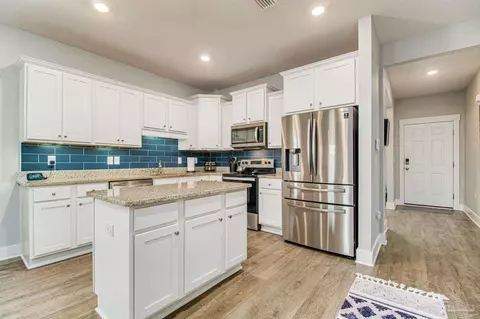 Kitchen - 5849 Danbury Blvd, Pace, FL 32571 photo 2 of 4