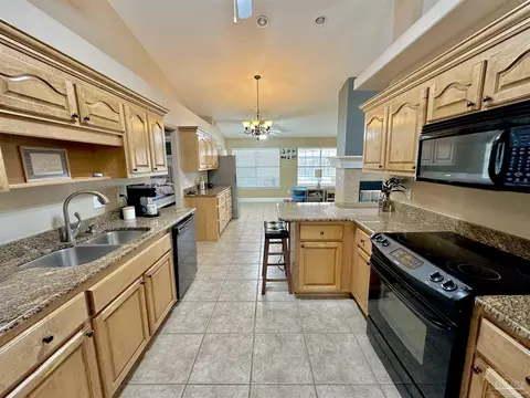 4263 Chittingham Dr, Pace, FL 32571 photo 14