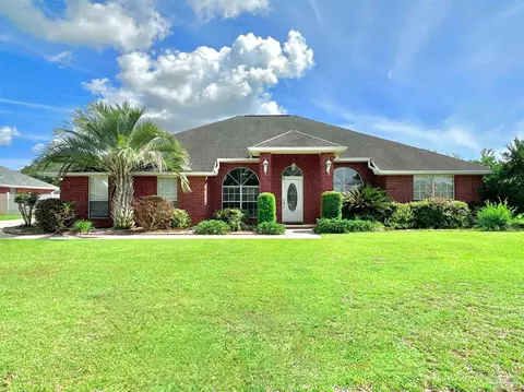 4263 Chittingham Dr, Pace, FL 32571